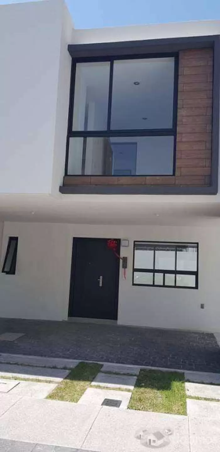 $ 14.000 Casa en condominio en Renta en Fraccionamiento Paseo Arboleda Toluca 3 dormitorios 132 m2